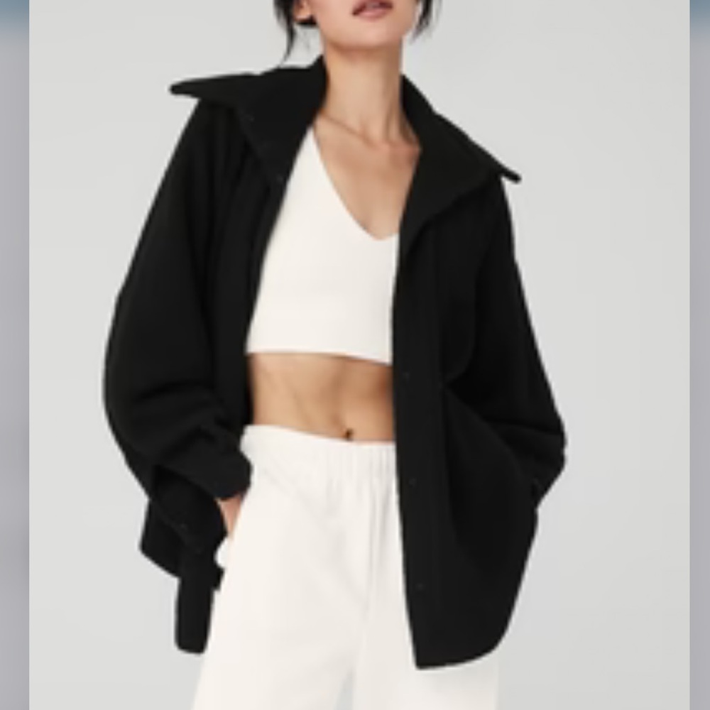 Alo 
Micro Sherpa Envy Shacket